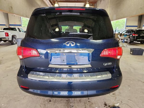 2017 INFINITI QX80