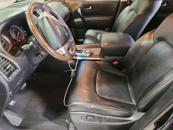 2017 INFINITI QX80