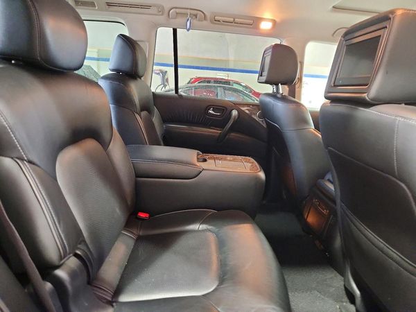 2017 INFINITI QX80