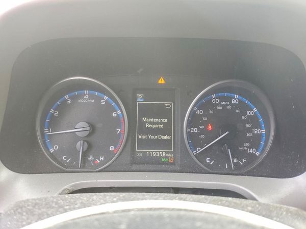2018 TOYOTA RAV4 Adventure/XLE