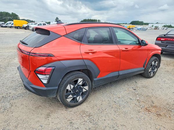 2024 HYUNDAI KONA SE
