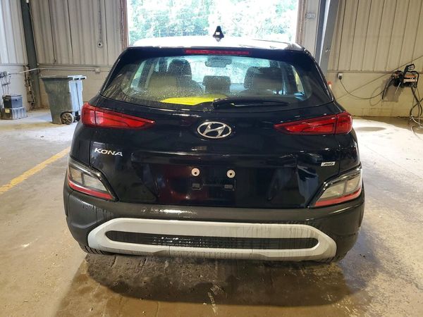 2023 HYUNDAI KONA SE