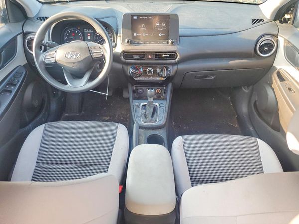 2023 HYUNDAI KONA SE