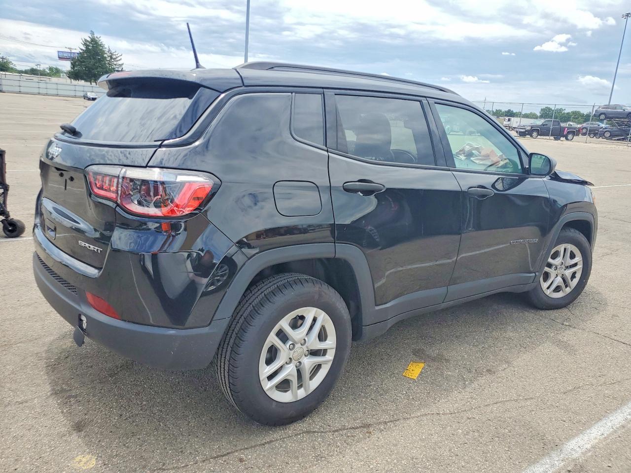 2018 JEEP COMPASS SPORT 4X2