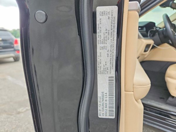 2022 JEEP GRAND CHEROKEE L LIMITED 4X4