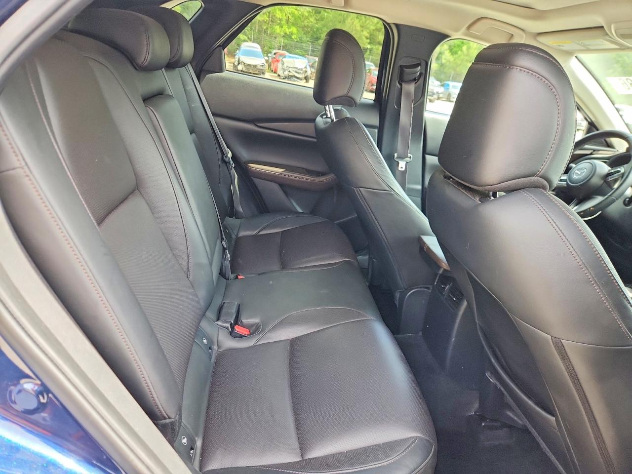 2021 MAZDA CX-30 Premium Package