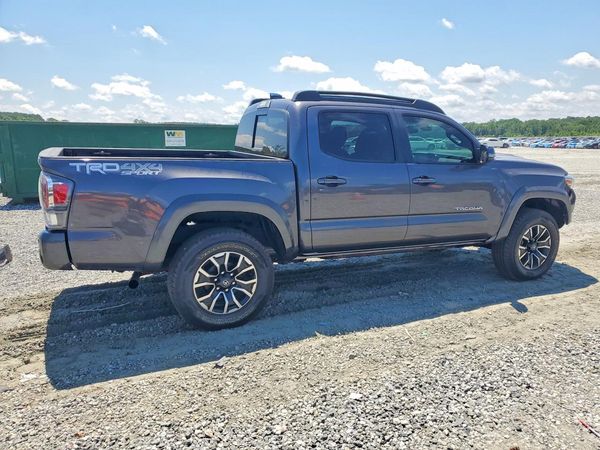 2022 TOYOTA TACOMA SR5
