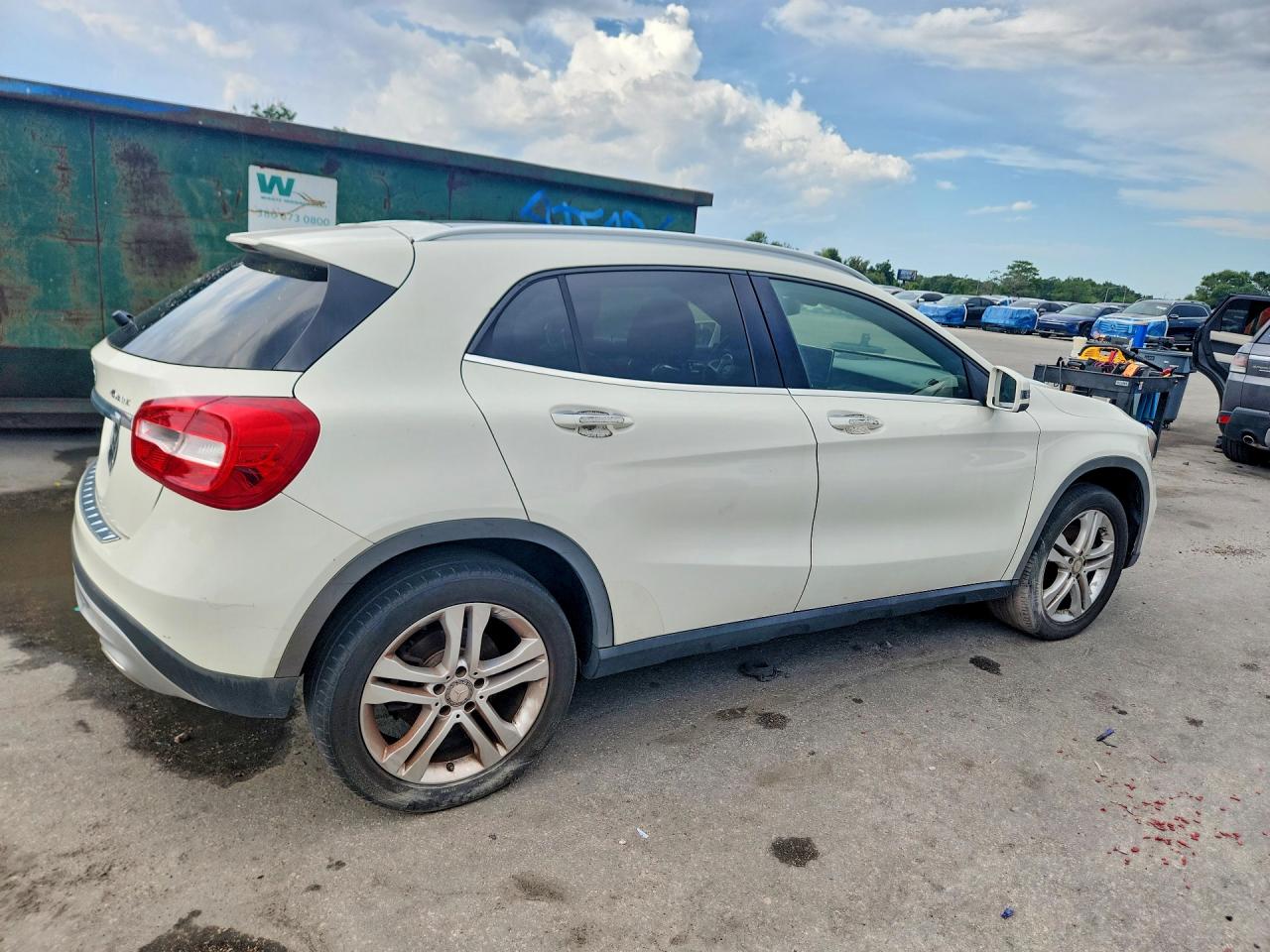 2016 MERCEDES-BENZ GLA GLA250-4M