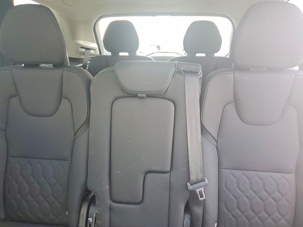 2025 VOLVO XC90 Plus