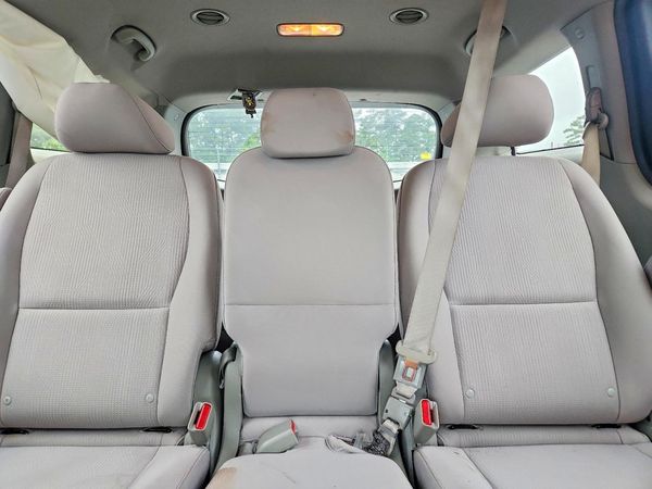 2021 KIA SEDONA