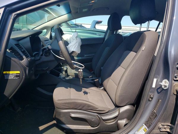 2015 KIA FORTE