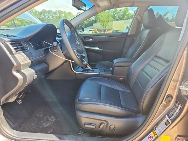 2015 TOYOTA CAMRY SOLA Hybrid