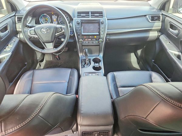 2015 TOYOTA CAMRY SOLA Hybrid