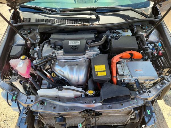2015 TOYOTA CAMRY SOLA Hybrid