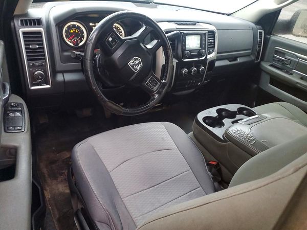 2016 RAM 5500 REG CAB CHASSIS