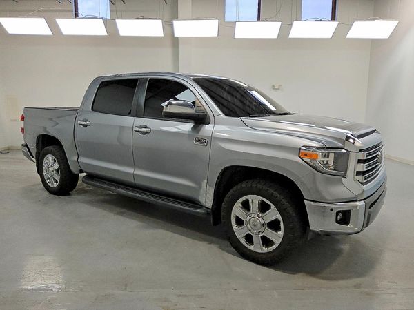 2021 TOYOTA TUNDRA Platinum grade