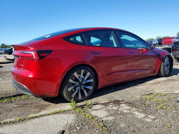 2025 TESLA MODEL 3