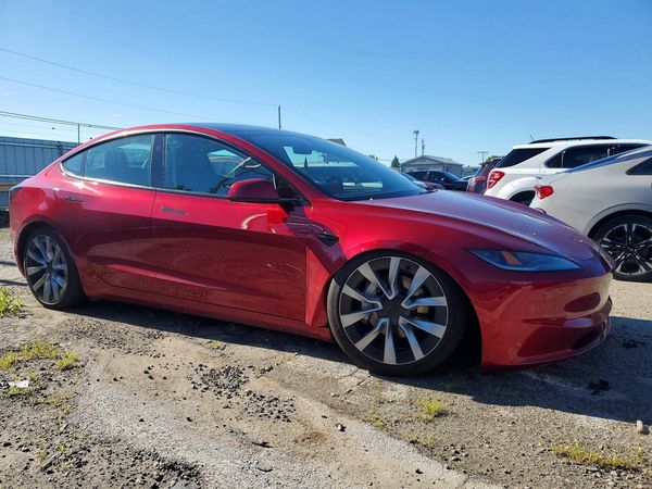 2025 TESLA MODEL 3