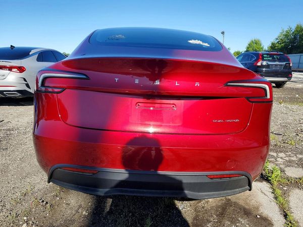 2025 TESLA MODEL 3