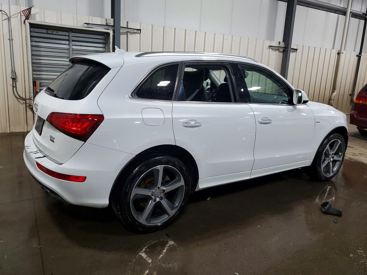 2016 AUDI Q5