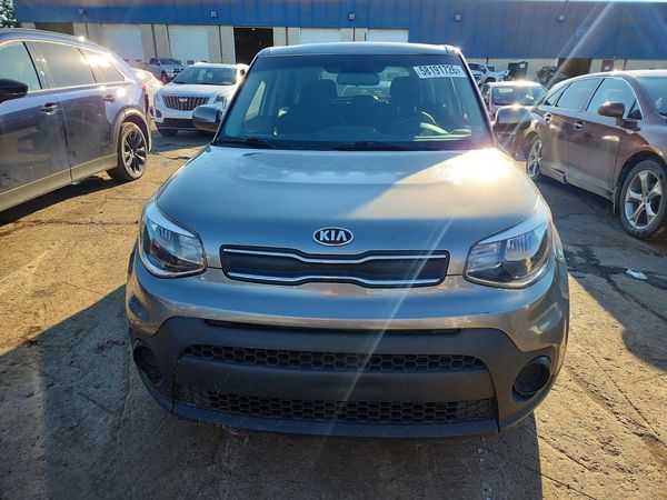 2019 KIA SOUL Base