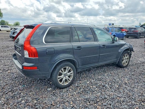 2013 VOLVO XC90