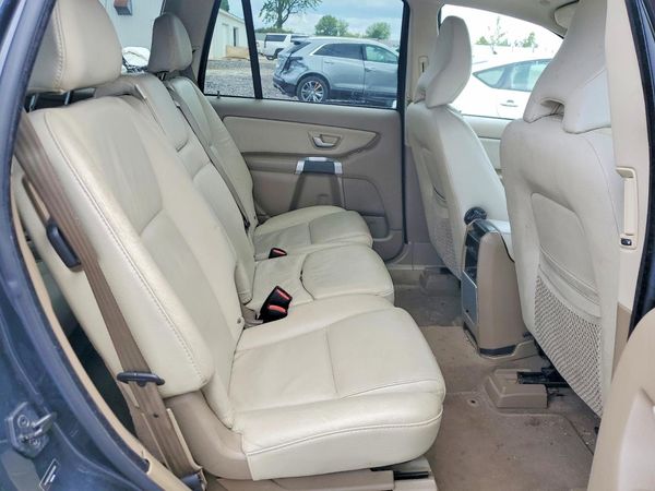 2013 VOLVO XC90