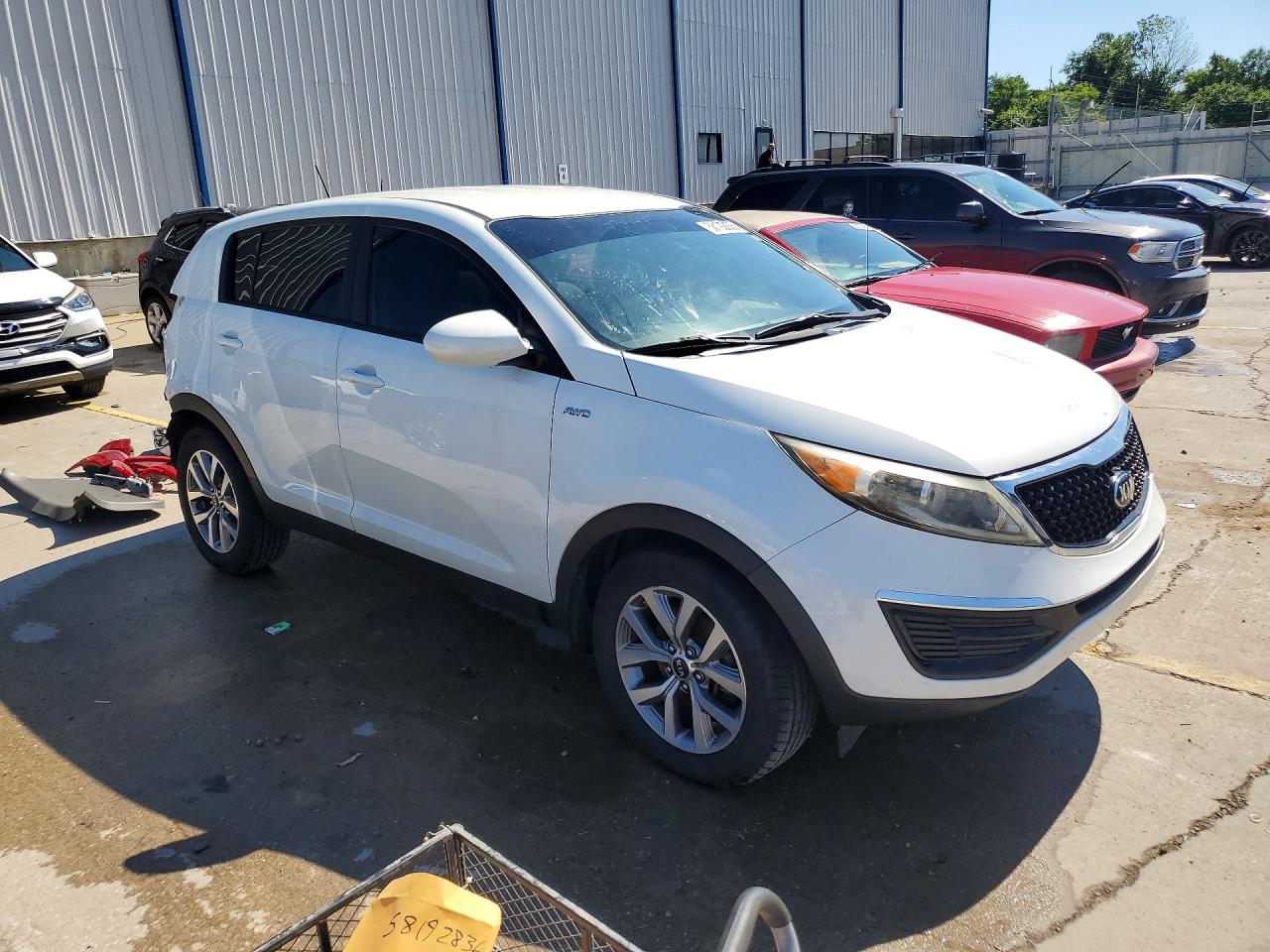 2015 KIA SPORTAGE GL - Middle-low