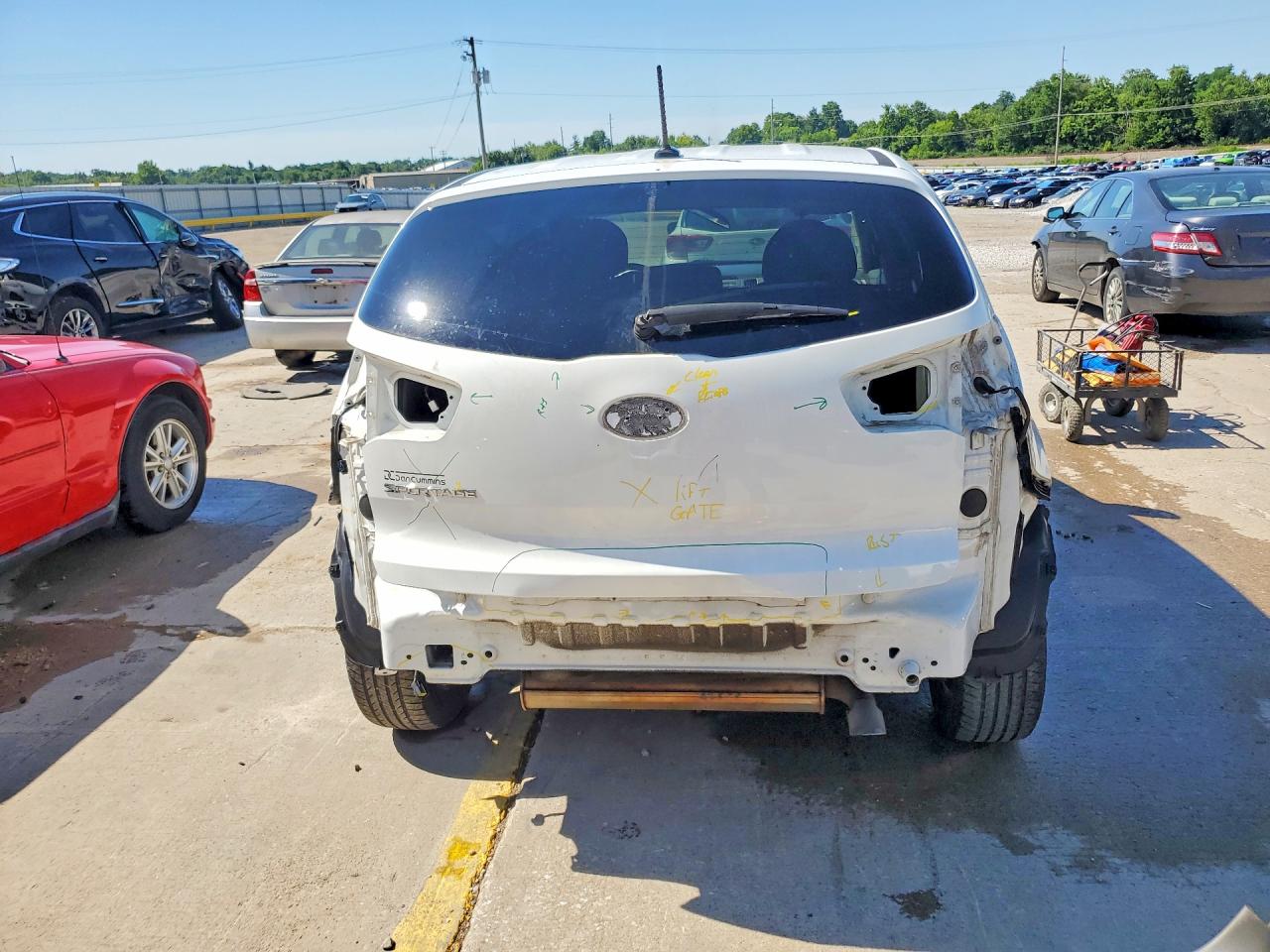 2015 KIA SPORTAGE GL - Middle-low