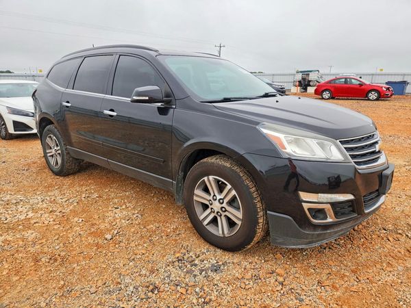 2017 CHEVROLET TRAVERSE 2LT