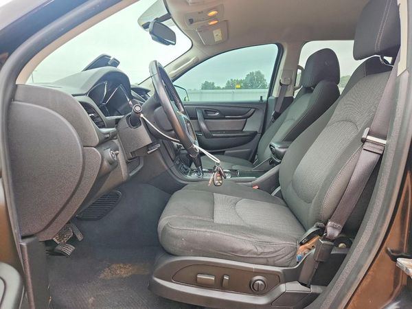 2017 CHEVROLET TRAVERSE 2LT