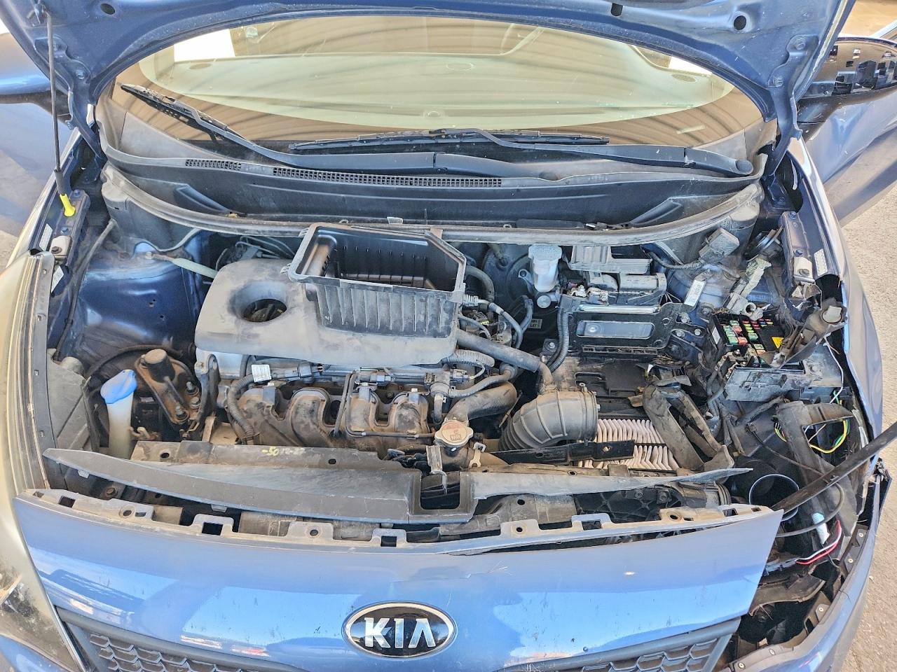 2016 KIA RIO LX A/T