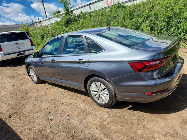 2019 VOLKSWAGEN JETTA S, SE, R-Line
