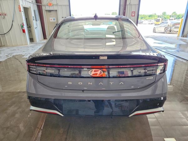 2024 HYUNDAI SONATA HYBRID SEL
