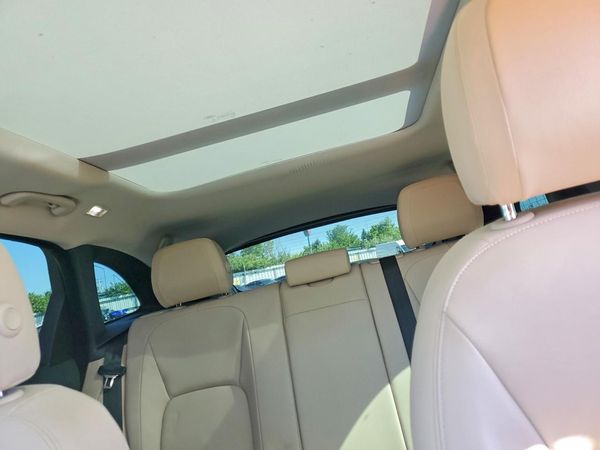 2017 JAGUAR F-PACE Premium — SUVN