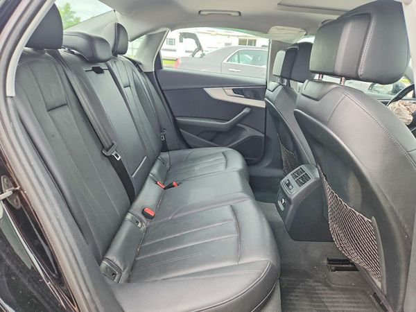 2017 AUDI A4
