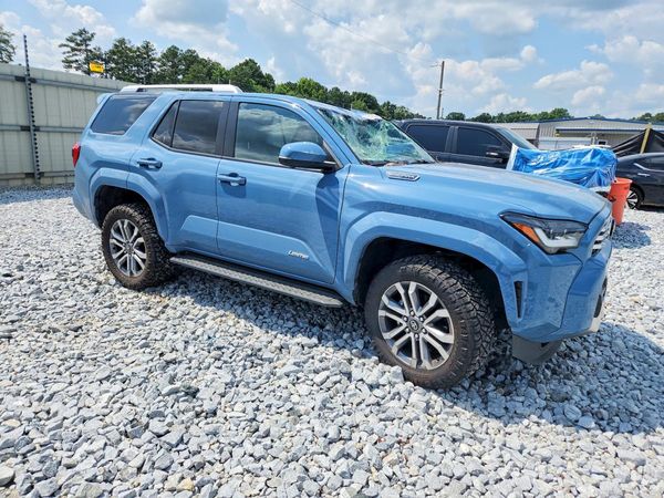 2025 TOYOTA 4RUNNER