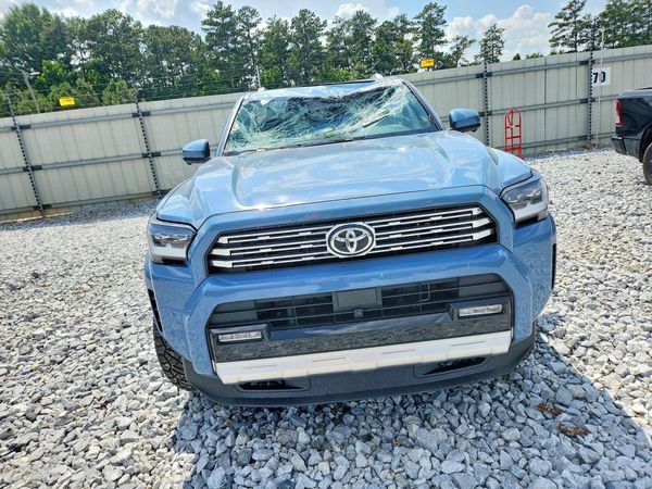2025 TOYOTA 4RUNNER