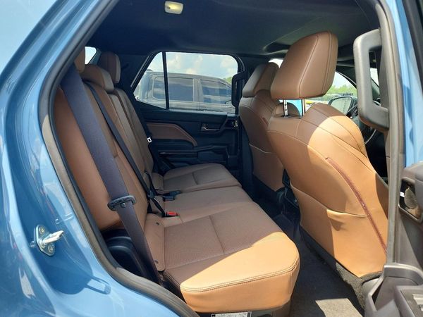 2025 TOYOTA 4RUNNER