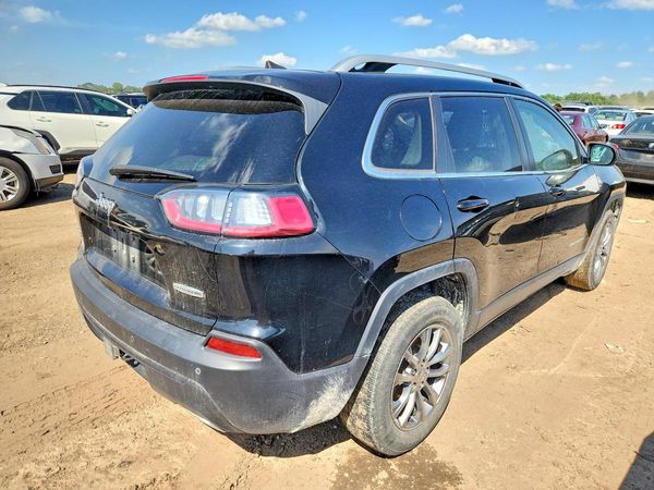 2021 JEEP CHEROKEE LATITUDE LUX 4X4