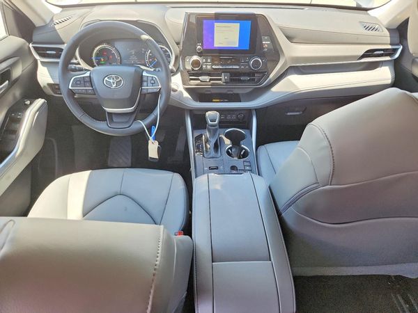 2025 TOYOTA HIGHLANDER HYBRID