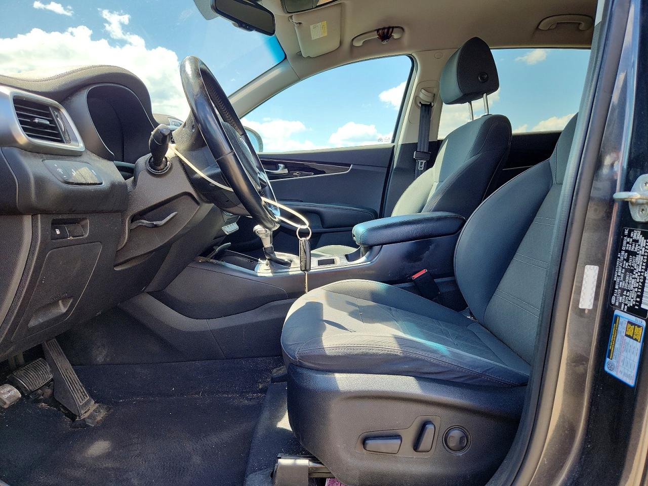 2019 KIA SORENTO L, LX, S