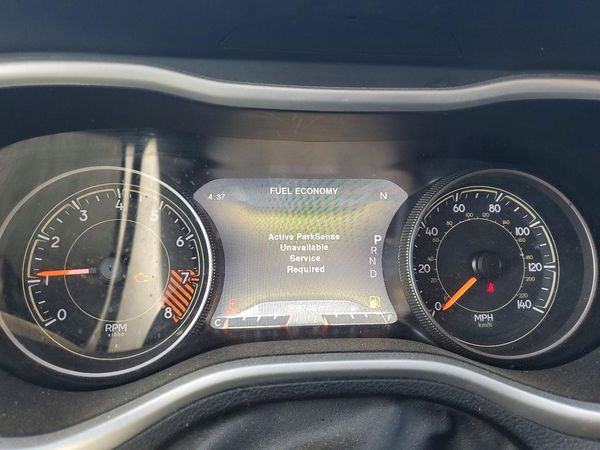 2015 JEEP CHEROKEE TRAILHAWK 4X4