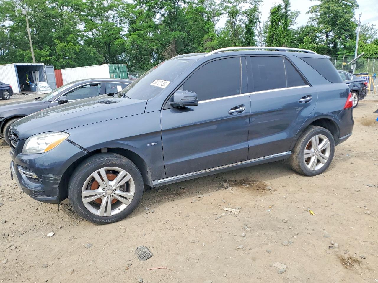 2012 MERCEDES-BENZ M-CLASS ML350 BLUETEC 4-MATIC — Front 3/4