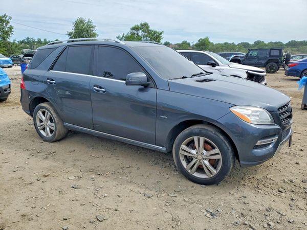 2012 MERCEDES-BENZ M-CLASS ML350 BLUETEC 4-MATIC — Passenger 3/4