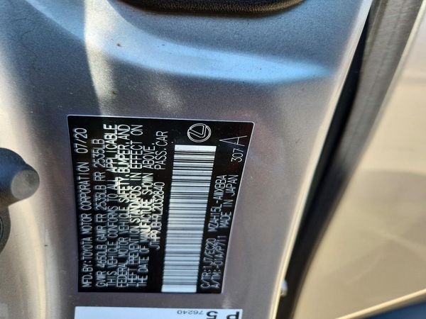 2020 LEXUS UX 250h Premium