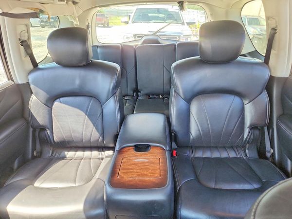 2017 INFINITI QX80