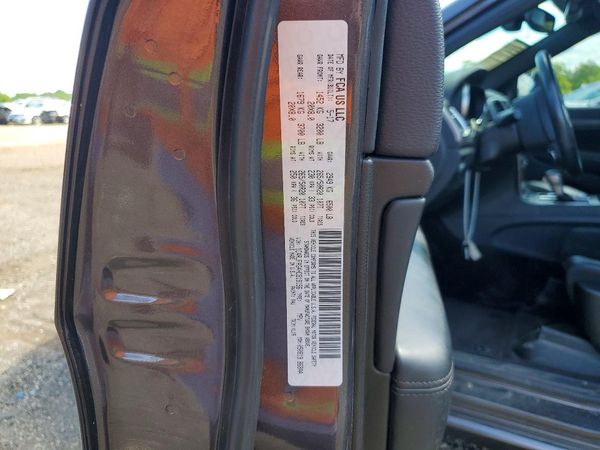 2017 JEEP GRAND CHEROKEE LAREDO 4X4