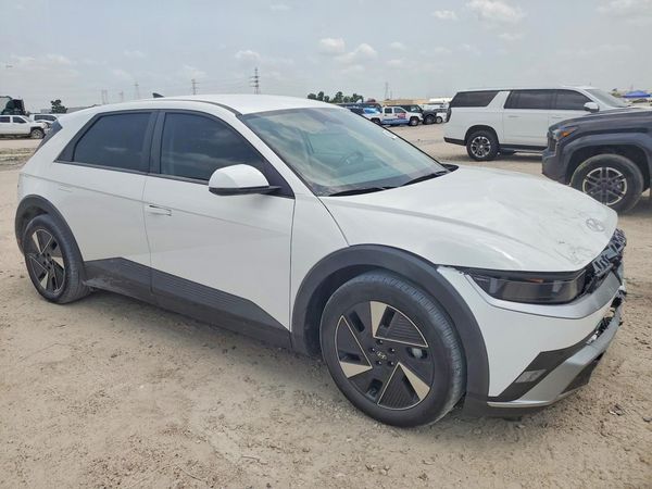 2025 HYUNDAI IONIQ 5 SE