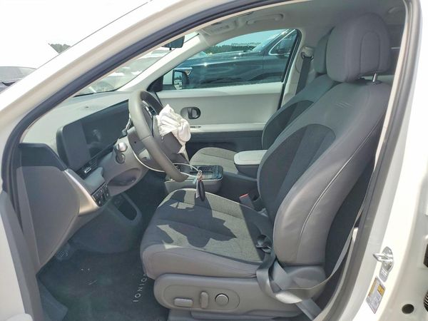 2025 HYUNDAI IONIQ 5 SE
